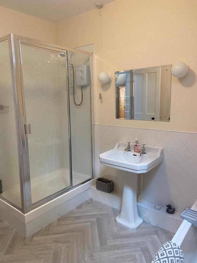 Fabulous 2 Bedroom House Just Outside Edinburgh Auchendinny Eksteriør billede
